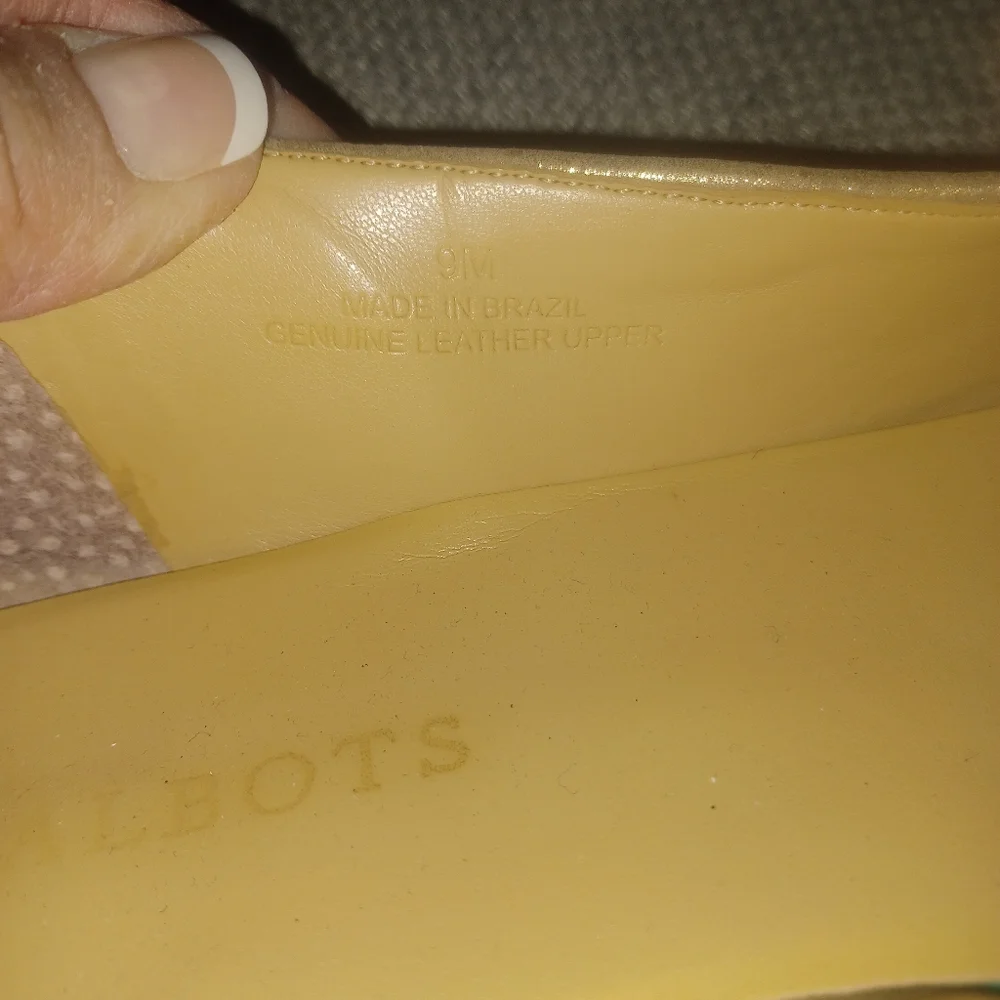 TALBOTS Tassel loafers metallic suede sz 9